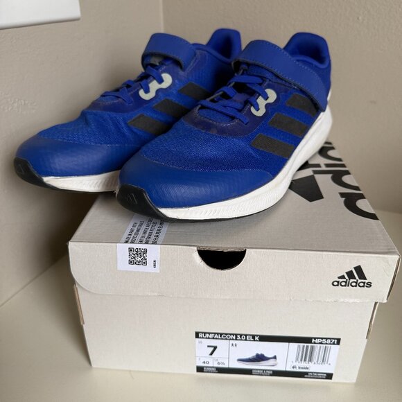 Adidas sneakers, men's/teen size 7 - Picture 6 of 6